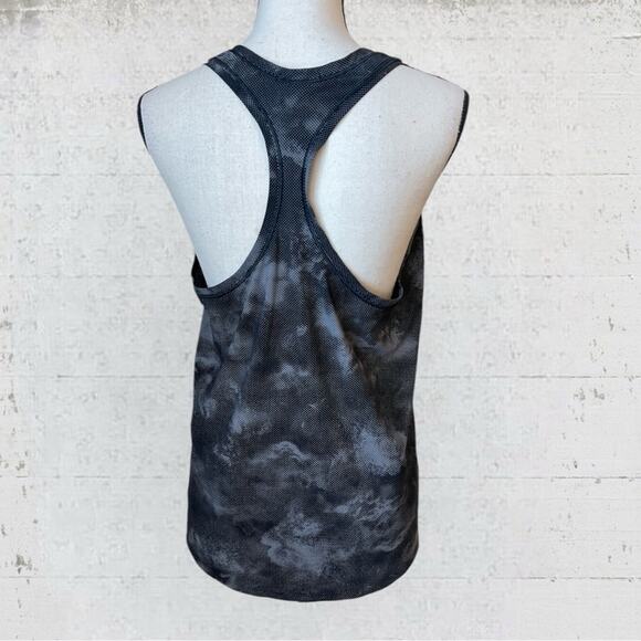 Athleta Black Gray Ultimate Train Printed Tank Top Nebula Racerback Size Medium - Picture 4 of 8